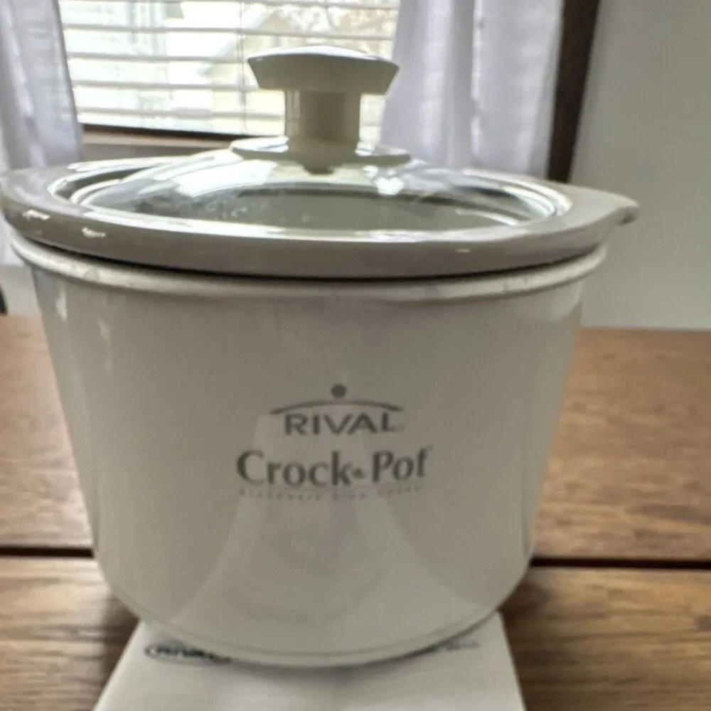 Rival Crock-Pot Slow Cooker White Stoneware Glass Lid Dishwasher Safe